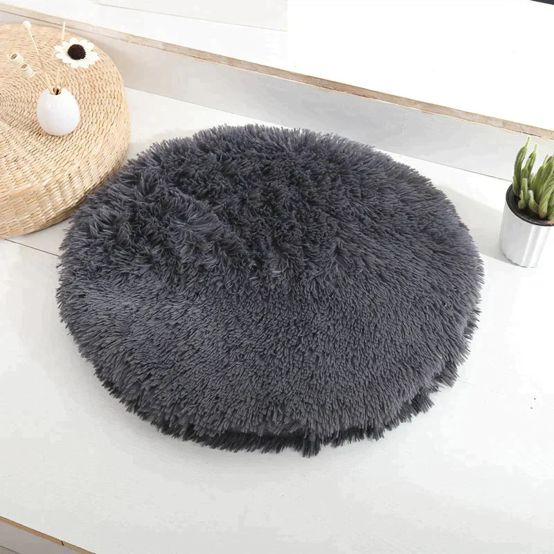 Plush pet cushion